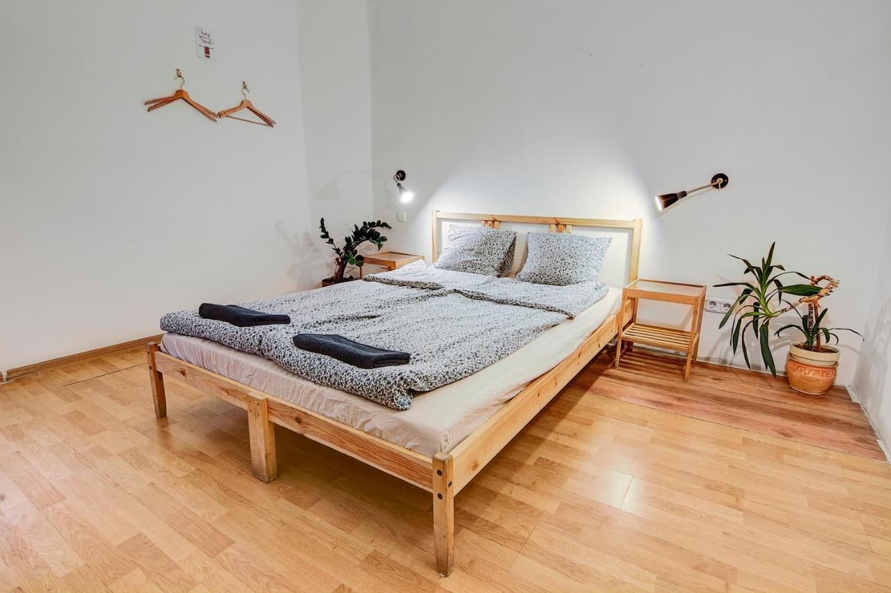 Pal'S Hostel And Apartments Budapest Bagian luar foto