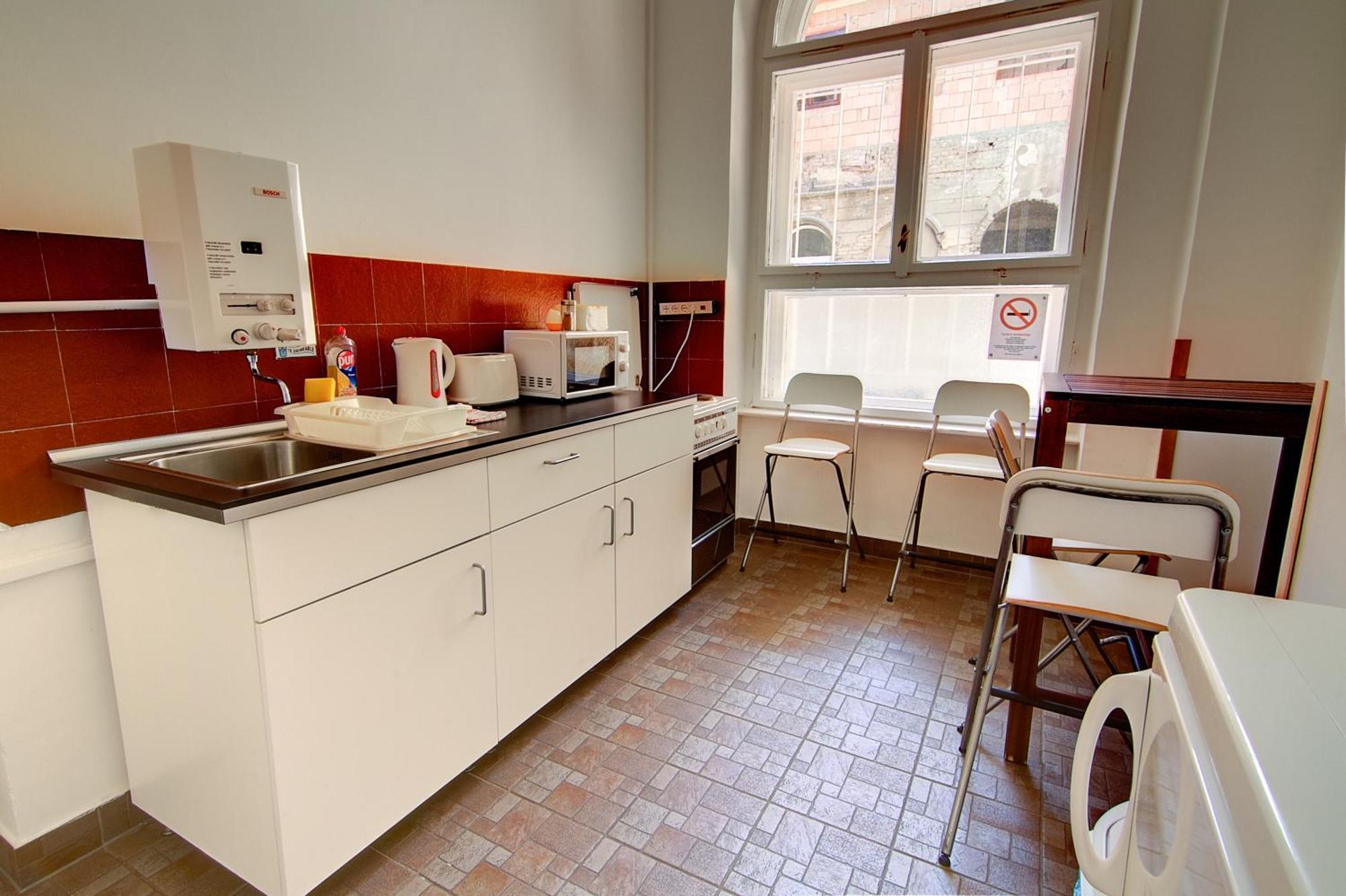 Pal'S Hostel And Apartments Budapest Bagian luar foto