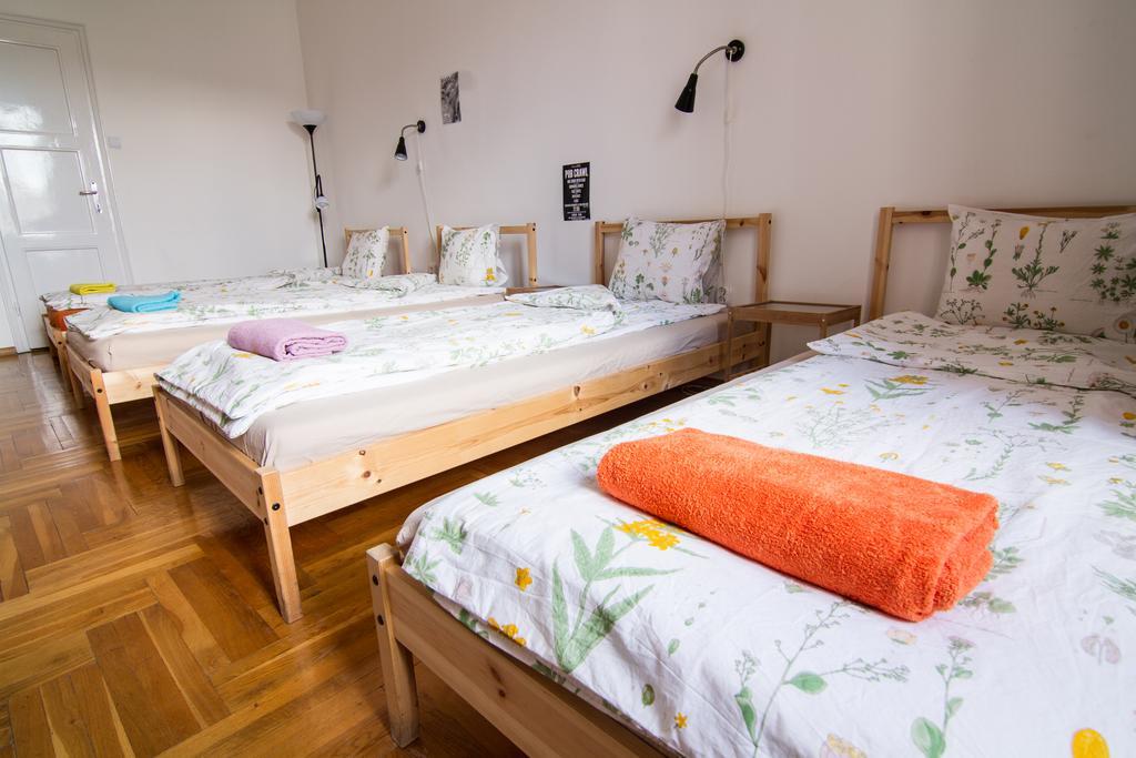 Pal'S Hostel And Apartments Budapest Bagian luar foto